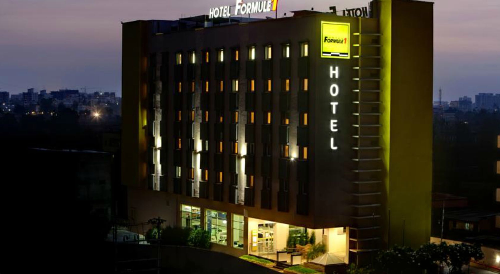 辛杰瓦迪浦那智选假日酒店 Pimpri-Chinchwad 外观 照片